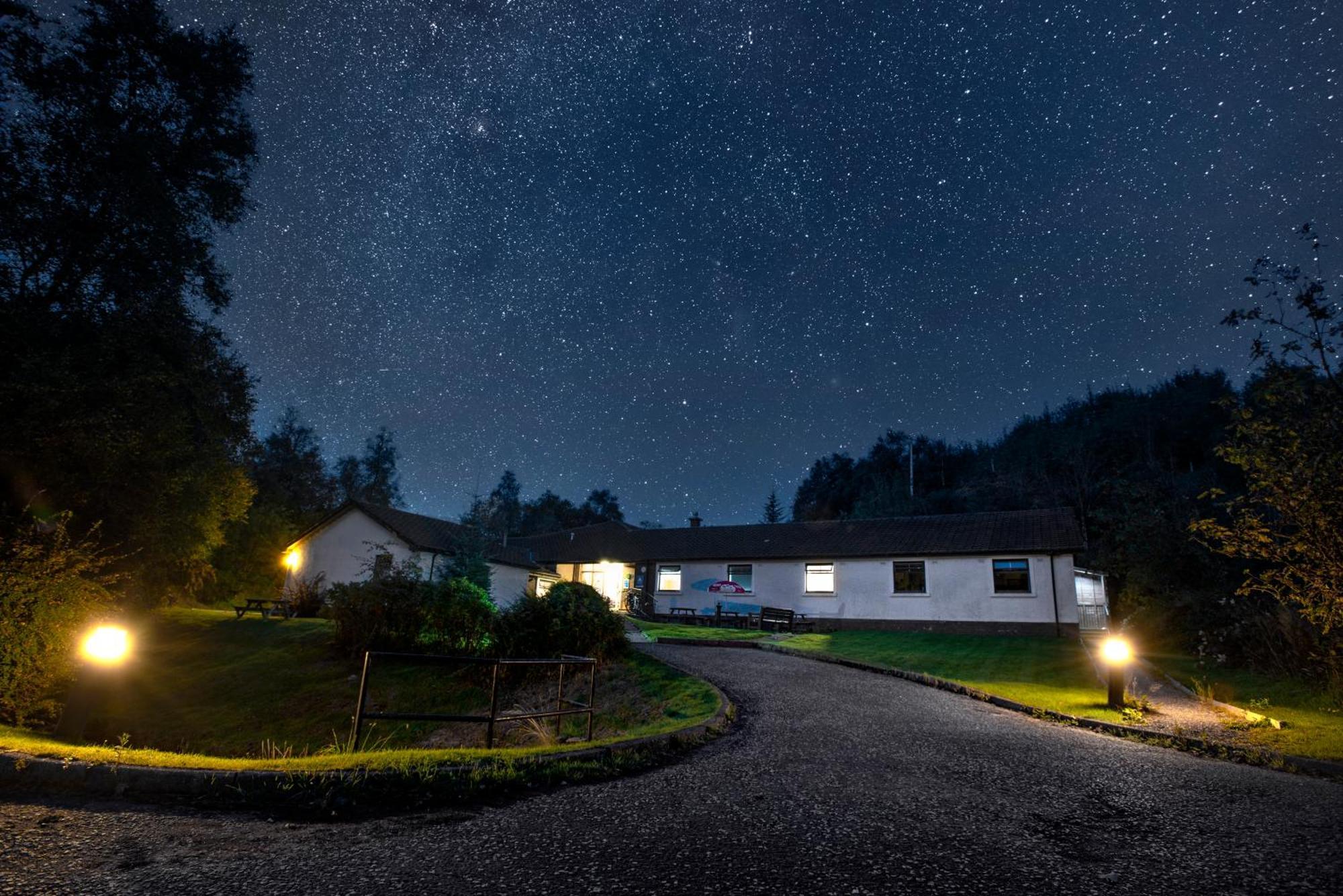 Crianlarich Youth Hostel Bagian luar foto