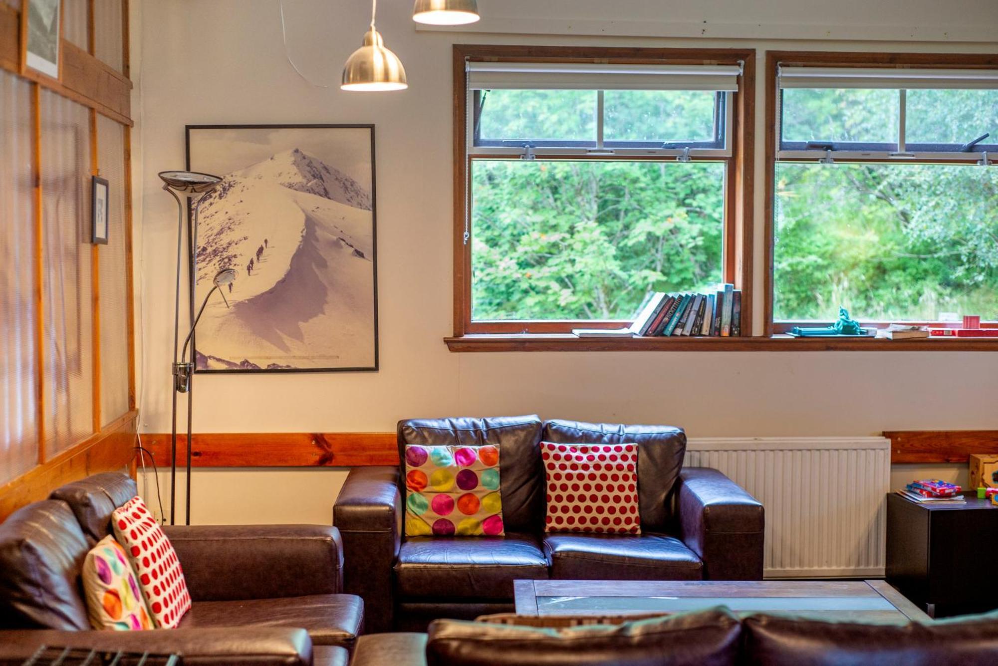 Crianlarich Youth Hostel Bagian luar foto