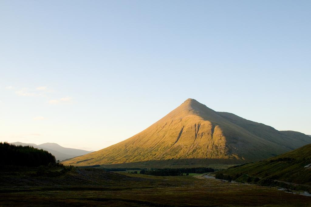 Crianlarich Youth Hostel Bagian luar foto